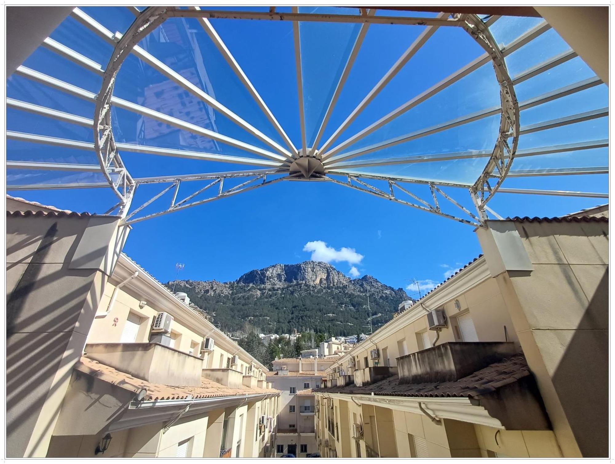 Live Apartment Cazorla